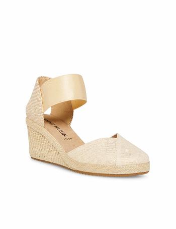 Anne Klein Zoey Round Toe Espadrilles Wedges Gold | DSGKV50403